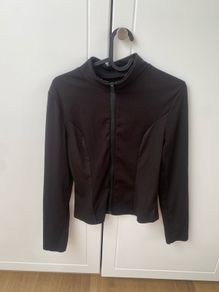 gym zipped jumper