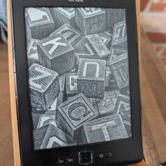Holiday Ready with 1000 books! - Amazon Kindle 5th Gen Black) eBook reader - Disconnect with a Fully loaded Kindle!!! #2208