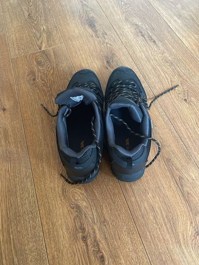 Treapass Hiking Shoes
