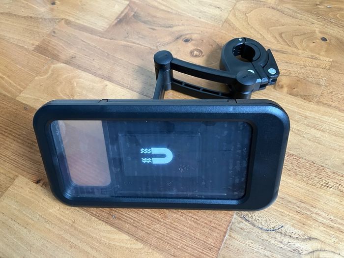 Waterproof And Anti-fog Mobile Phone Holder For Bicycle