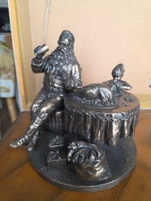 Genisis Ornament "Santa's Feast"