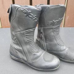 Alpinestars motorcycle boots