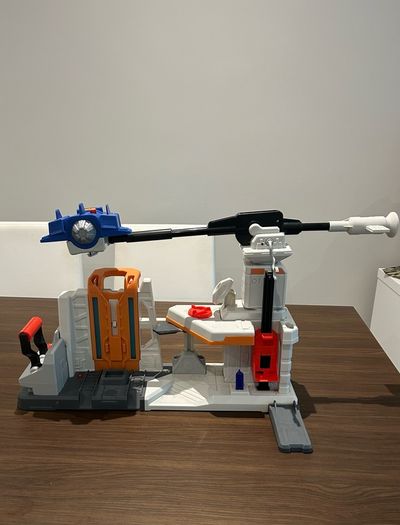 Buzz Lightyear Imaginext Lift & Launch star command playset
