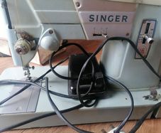 Vintage sewing machine Singer 357K