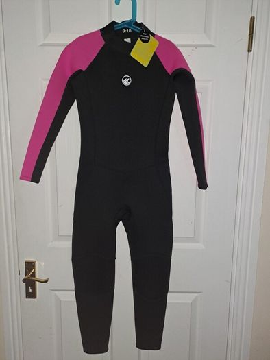 Wetsuit
