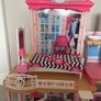 Barbie house Image 4