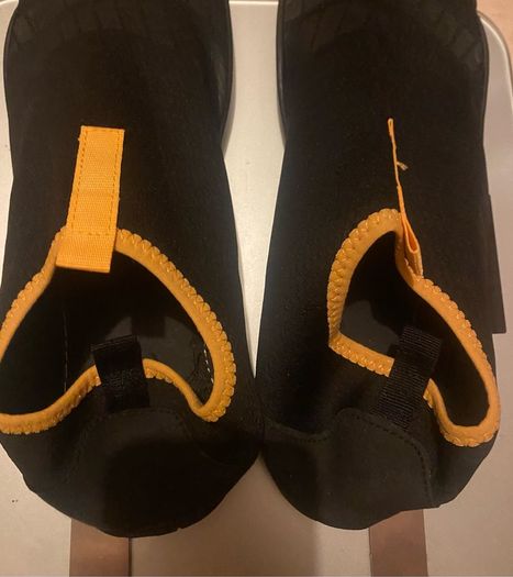 swim shoes size UK 44