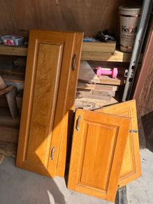 4 x oak cabinet doors free
