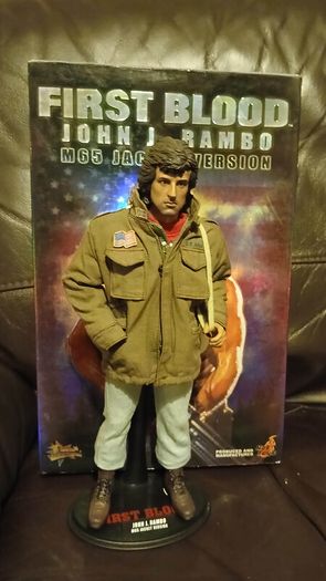 Original Rare 1/6 Hot Toys Rambo