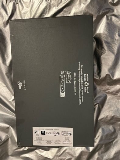 Nike Adidas ORIGINALS New Balance shoes boxes