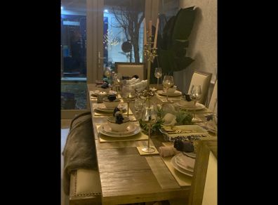 Dinning Table & Chairs