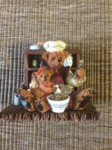 antiques and collectables