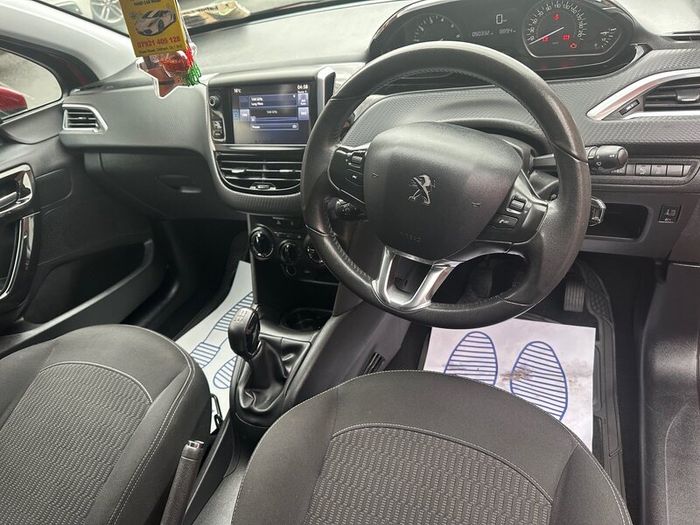 Peugeot 208 Active 1.2 68 4DR, 2017