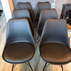 Set of 6 dining table table chairs