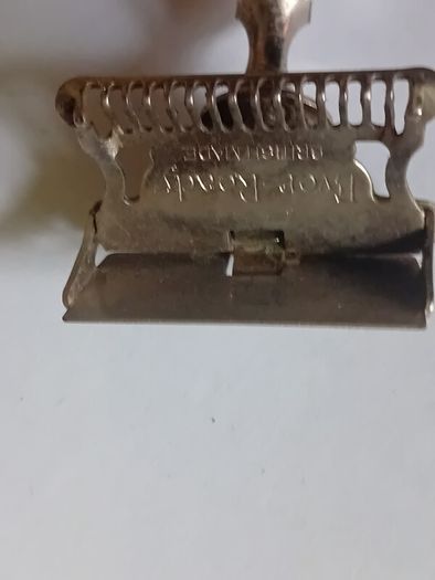 Vintage Razor