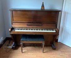 Standing Piano