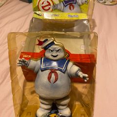 NECA Ghostbusters Stay Puft Marshmallow Man figure