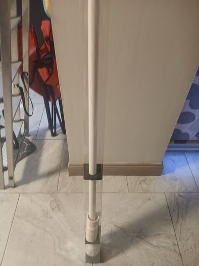 curtain pole