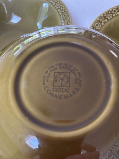 Vintage Connemara Celtic - Irish Erin - Kilrush Vegetable / Serving  Dish ( 4 )