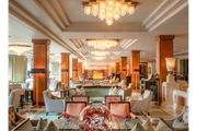 5 star Westbury Hotel 1 night with Dinner in Wilde