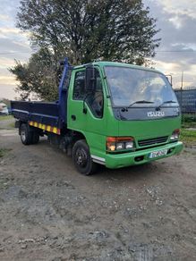 Isuzu npr tipper