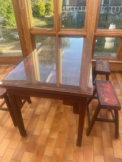 Unique kitchen hardwood table & stools
