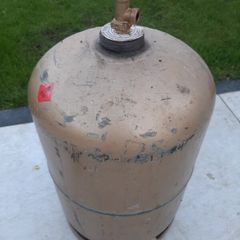 French 11kg propane gas bottle