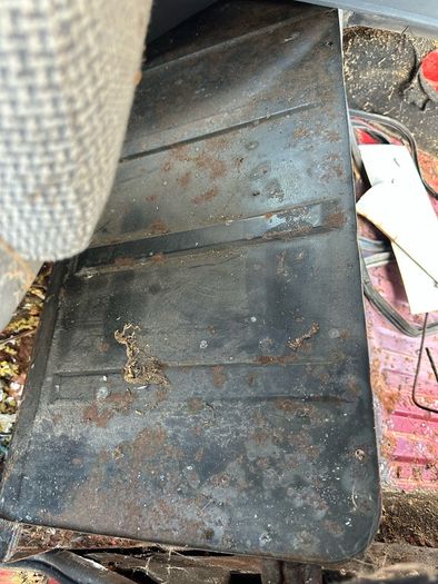 Peugeot 205 Van False floor