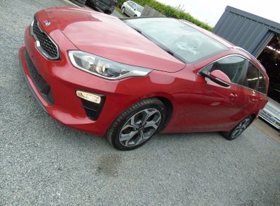 kia ceed estate & hatch 2022 breaking 1.6 diesel