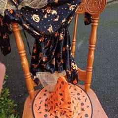 Free witch dress hat