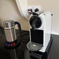 Nespresso Espresso Machine and Aeroccino 4 milk frother