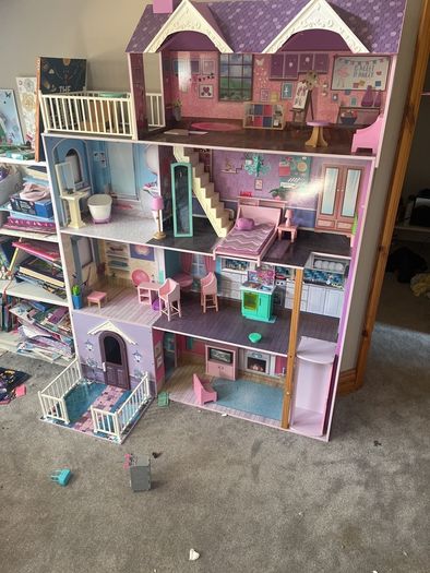 dolls house