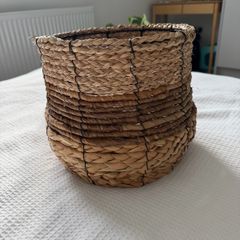 JYSK plant pot