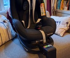 maxi cosi pearl pro 2 car seat