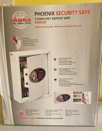 Phoenix security safe