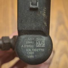 Volkswagen 1.6 tdi injector