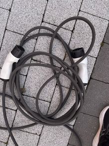 EV charging cable. Type 2 to Type 2 10m single phase