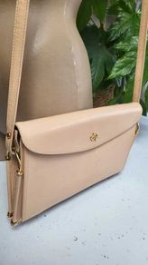 PAL-MAN  (Made in Madrid) Vintage leather bag with gold hardware