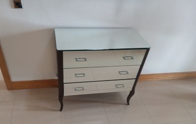 Laura Ashley Mirrored Chest of Drawers.