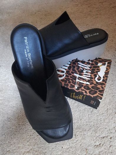 Patrizia Bonfanti Leather Platform Mules (Size 41)