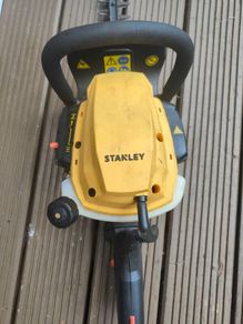 hedge trimmer for parts or repairs stanley