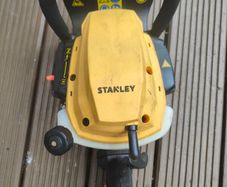 hedge trimmer for parts or repairs stanley