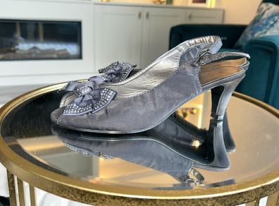 Ladies Silver-Grey Slingback Shoes with Bow Detail