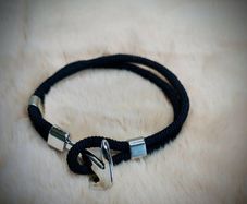 Paracord bracelet