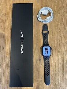 Apple Watch 7 Nike edition Midnight