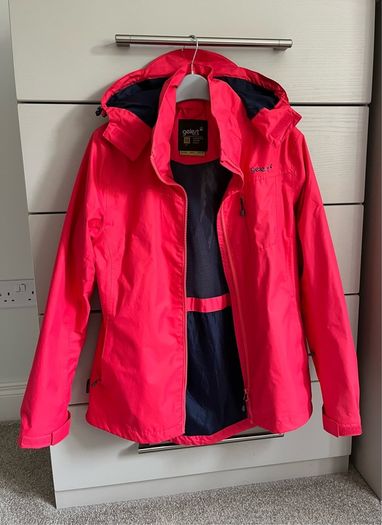 River Island, Oasis, Next, Savida, Miss Selfridges, Marc Angelo, Promod, Debenhams, Gelert, Carraig Donn, Dorothy Perkins Clothing