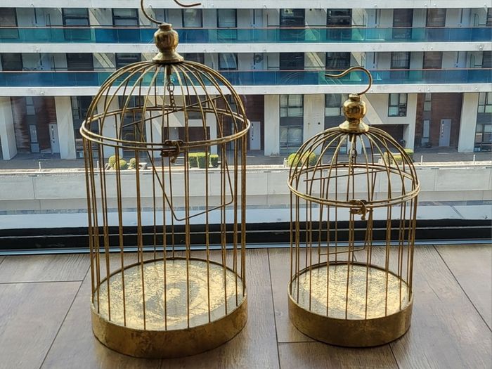 Gold decorative birdcages