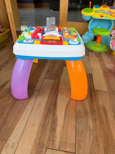 Fisher Price Activity table