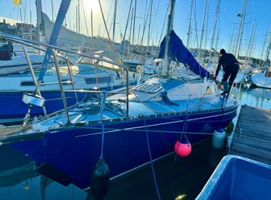 Evolution Yacht 30ft 6 berth for sale or 50% share