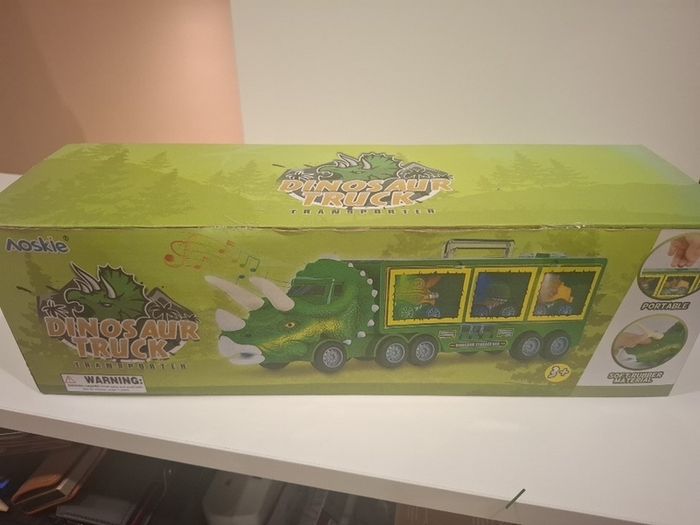 Dinosaur kids transport truck